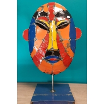 Masque fabriqué en Indonésie